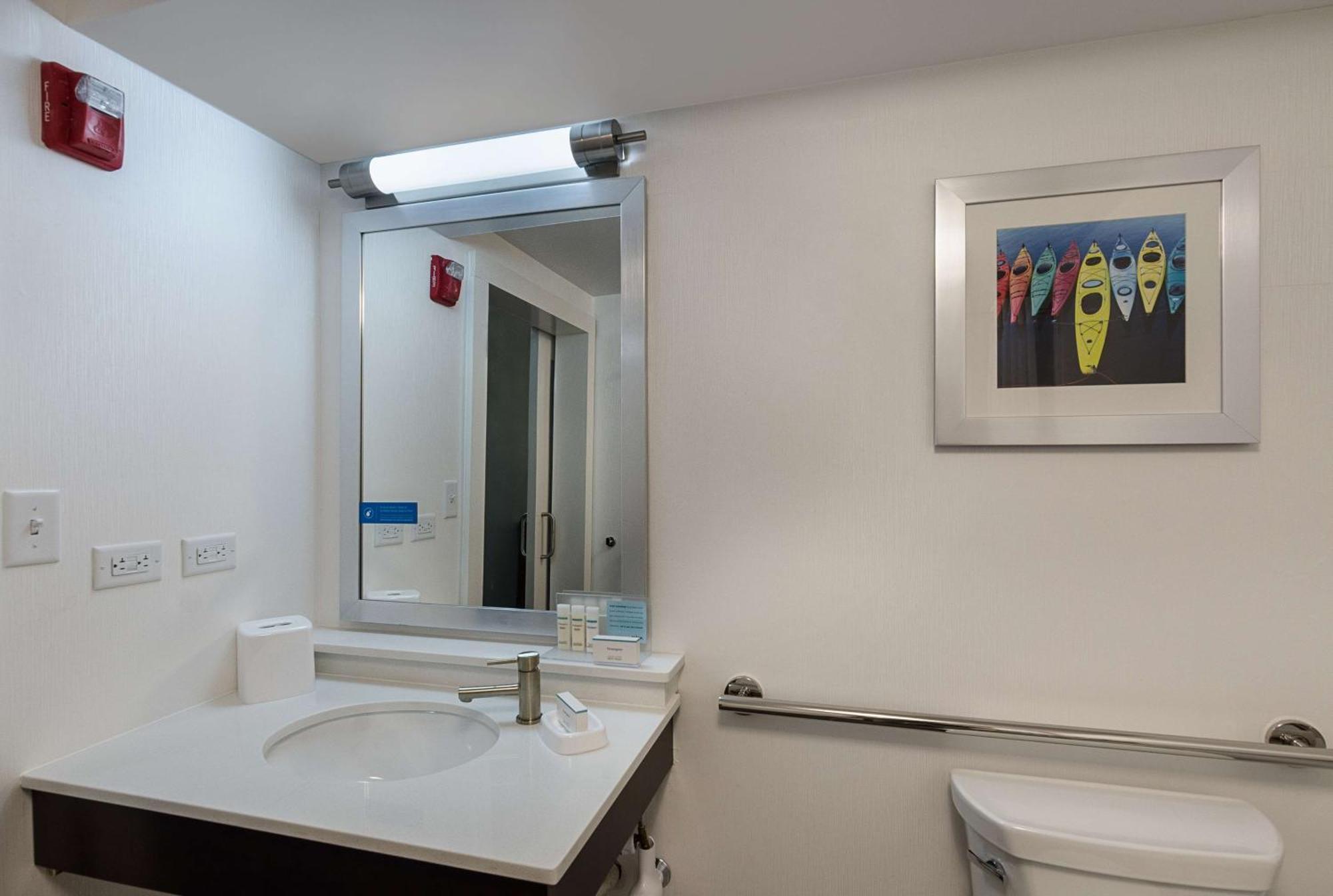Hampton Inn Covington Va מראה חיצוני תמונה